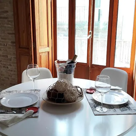 Centricos Barrio Del Carmen Daire *